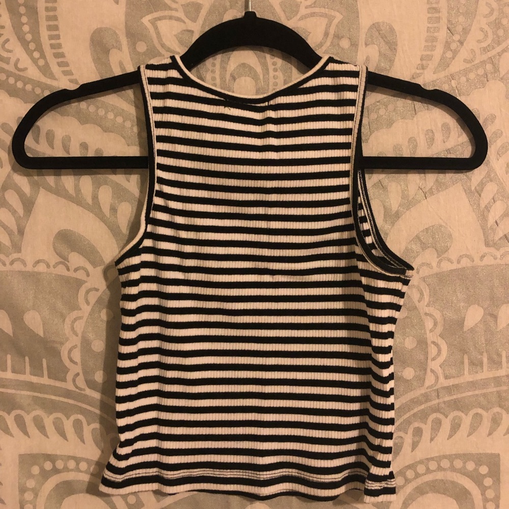 Basic striped top - Picture 2 of 3